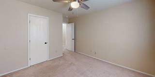 4 Bedroom 2 Bath - Convenient Location Gallery 14