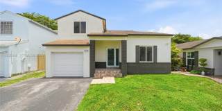 8219 NW 192nd Ter Gallery 1