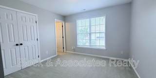 9812 Grettle Ct Gallery 6