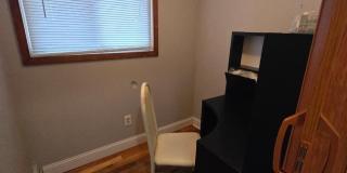 1912 Montgomery Street Gallery 25