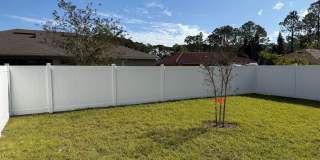 Brand New 3 Bedroom, 2 Bathroom Townhome with 1-Car Garage, Screened Porch & FULLY PRIVATE Fenced Yard! Gallery 5
