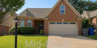 9901 Woodland Bend Dr Gallery 1