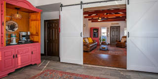 Fredericksburg Place Gallery 12