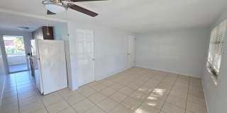 Nice 1 bed/ 1 bath near Downtown Sarasota Available Now! Gallery 3