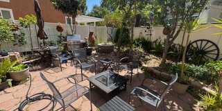 Furnished Bedroom rental with Bonus Kitchenette and office room Gallery 13