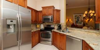 ** THE VINEYARDS SEASONAL ** 2 BED PLUS A DEN\2 BATH 2ND FLOOR COACH HOME READY FOR YOU ** VACATION READY HOME ** Gallery 25