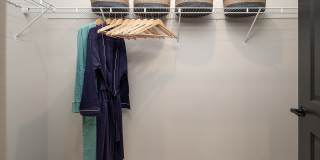 Cypress Point Luxury Apartments Gallery 25