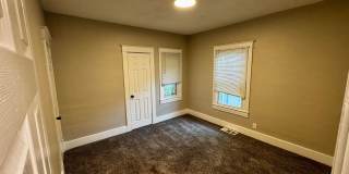 610 Colorado - 3bed/1bath house, garage & basement! Gallery 7