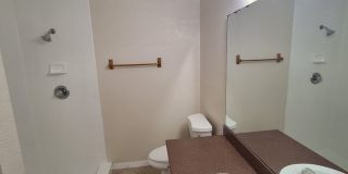 2BR 2BA PLUS 1 CAR GARAGE DUPLEX Gallery 9