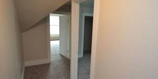 Updated 5 Bedroom House for Rent Near Downtown! Gallery 11