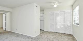 One Month Off Rent Special on Adorable One Bedroom Condo in the Heathstead Community! Gallery 16