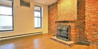 16 Saint Germain St. Gallery 1