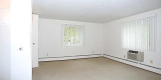 Clover Park Apartments Gallery 14