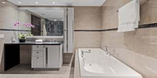 19216 Fisher Island Dr Gallery 26