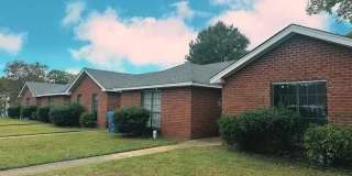 962 Peachtree Street Gallery 1