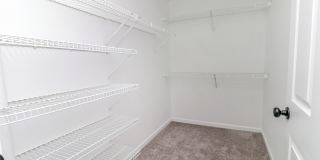 The Oaks Apartments Gallery 14