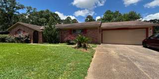 Spacious Home in Southern Hills Gallery 1