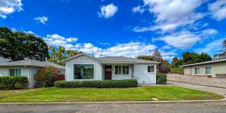 Charming Alta Heights Bungalow with Fresh Updates! Gallery 1