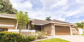 8775 SW 57th St Gallery 1