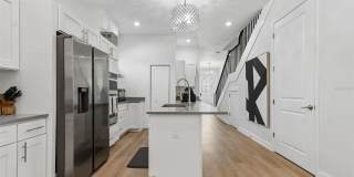 2113 W CASS Street Gallery 16