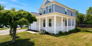 3447 Iris Pl Unit F Gallery 1