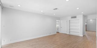 2809 S Canfield Ave Gallery 19