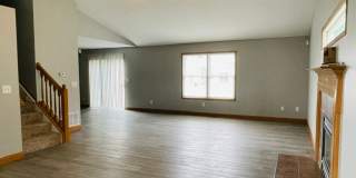 Beautiful 3-Bedroom Rental in Lewis Center with Olentangy Schools Gallery 6