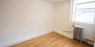 5120 S. Hyde Park Boulevard Gallery 13