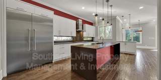 2011 Sharon Ave Gallery 12