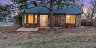 400 North River Oaks Drive Gallery 1