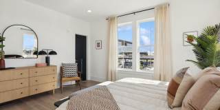 111 E CROMWELL Street Gallery 25