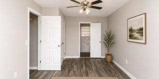 Oakview Apartments Gallery 10