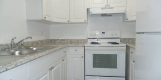 Updated, spacious one bedroom Updated, spacious one bedroom Gallery 6