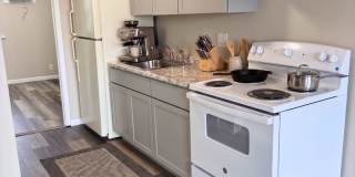 A comfortable 1 Bedroom with 1 Bathroom apartment in Anderson Avenue Gallery 4