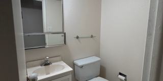 Quiet 5 Bed, 3 Bath Home in 80904 Gallery 19