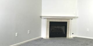 Beautiful end condo in great Powell location!! Gallery 27