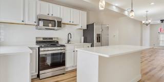 705 N MILTON Avenue Gallery 12