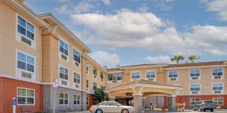 Los Angeles - Chino Valley Gallery 7