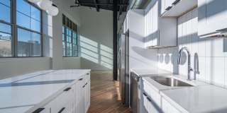 438 Penn Ave Gallery 9