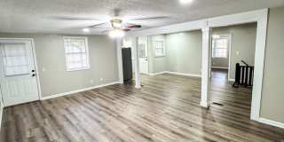 Spacious 4 Bedroom & 3 Bath Home in the Heart of Jacksonville, AL! Gallery 5
