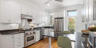 210 8TH Street SE Gallery 15