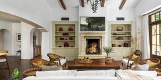 4949 E Lincoln Drive Gallery 7