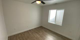 Beautiful House with basement apartment Gallery 22