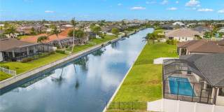 1137 SW 18th Court Gallery 28
