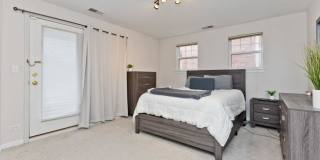 1156 North Howe St. Gallery 8