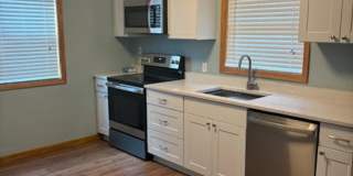 3 Bedroom 1 Bath Home in St. Joseph! Gallery 4