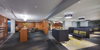 Central Gallery 19