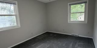 3 Sharps Court Gallery 13