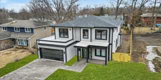 148 Oak Street Gallery 33