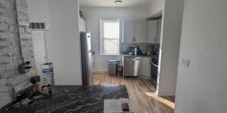 2470 North Clybourn Ave. Gallery 10